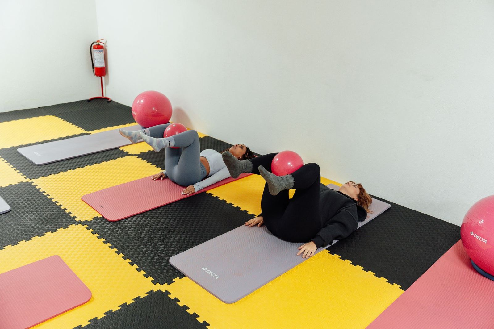 Mat Pilates · Cmt 10:00 · Nilüfer